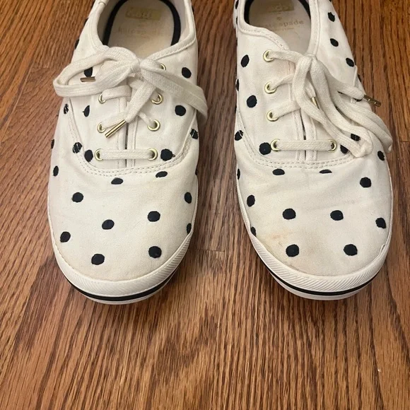 Kate Spade x Keds Polka Dot Cream and Black Sneakers - Picture 4 of 10